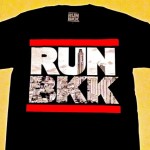 RUNBKKのTシャツ