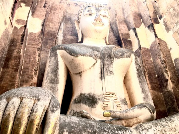ワット・シーチュムの仏像