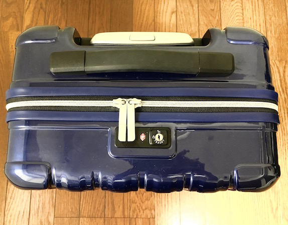 シフレのスーツケース２