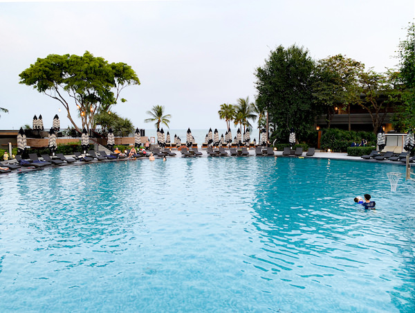 ホアヒン マリオット リゾート アンド スパ（Hua Hin Marriott Resort and Spa）のファミリー用プール
