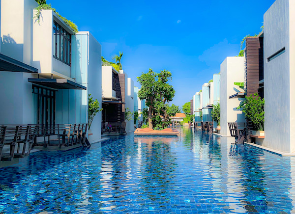 レッツシーホアヒン アルフレスコ リゾート（Let's Sea Hua Hin Al Fresco Resort）のプール２