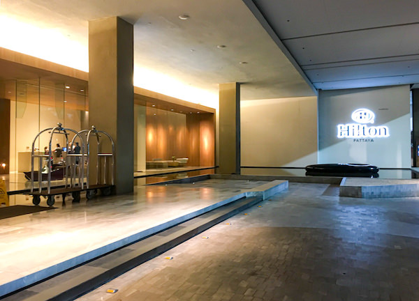 ヒルトン パタヤ (Hilton Pattaya)の入り口