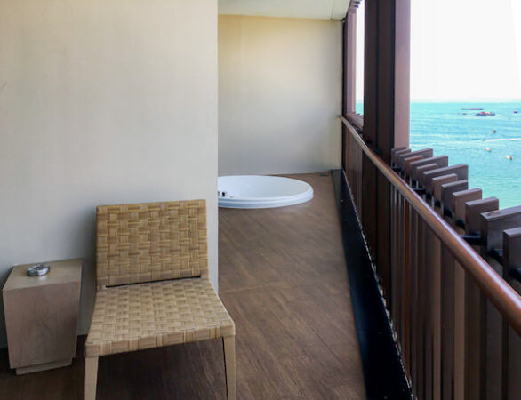 ヒルトン パタヤ (Hilton Pattaya)のバルコニー２