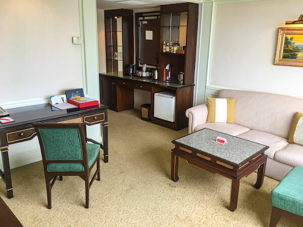 ラマダ プラザ バンコク メナム リバーサイド（Ramada Plaza Bangkok Menam Riverside）の客室２