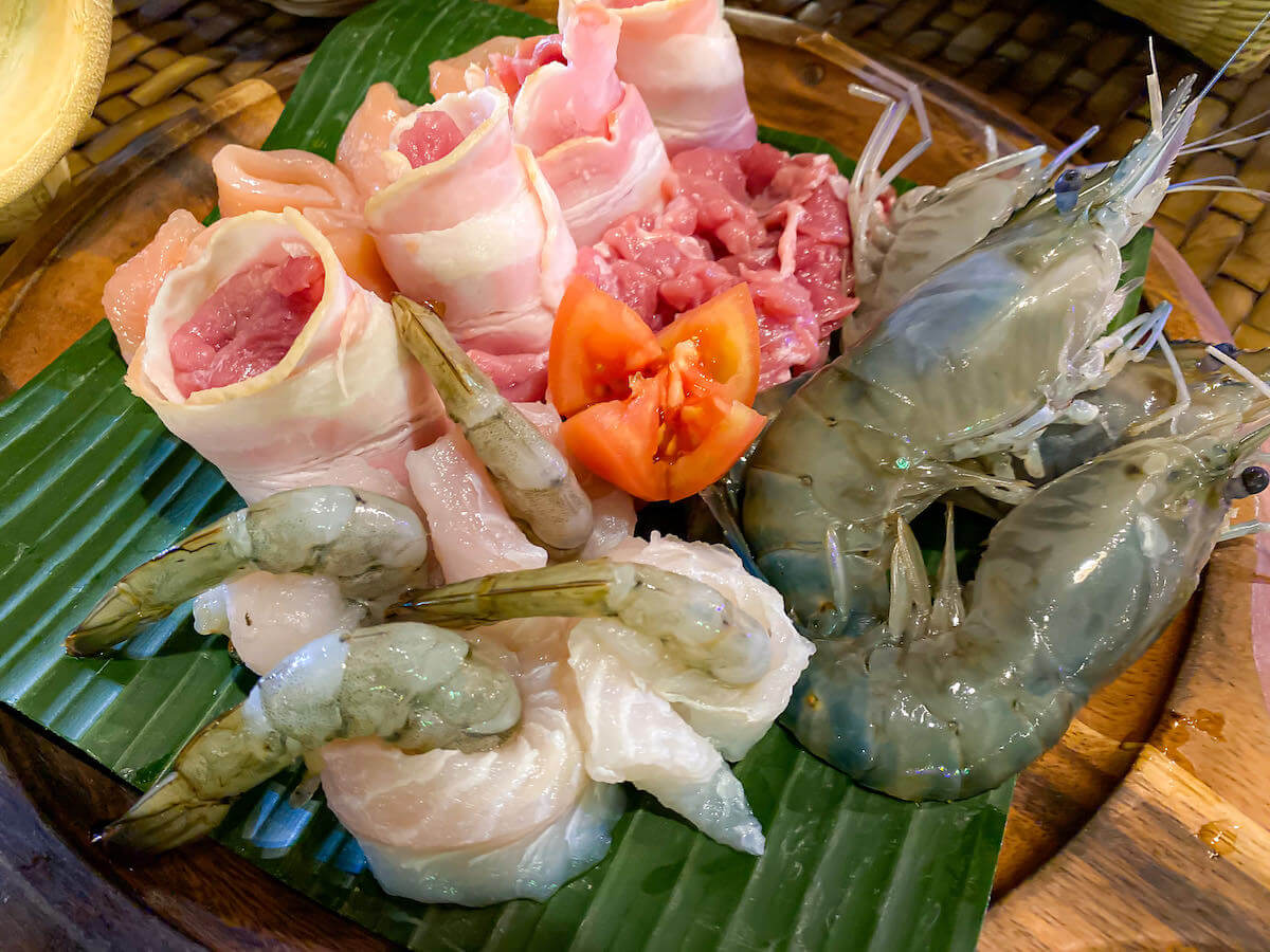 イサーン イサン ブティック リゾート バイ アンダキュラ（Isaan-Isan Boutique Resort by Andacura）で食べたチムチュムの具