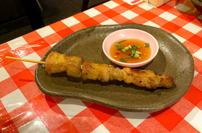 ガムランディーで食べた串焼き豚バラ