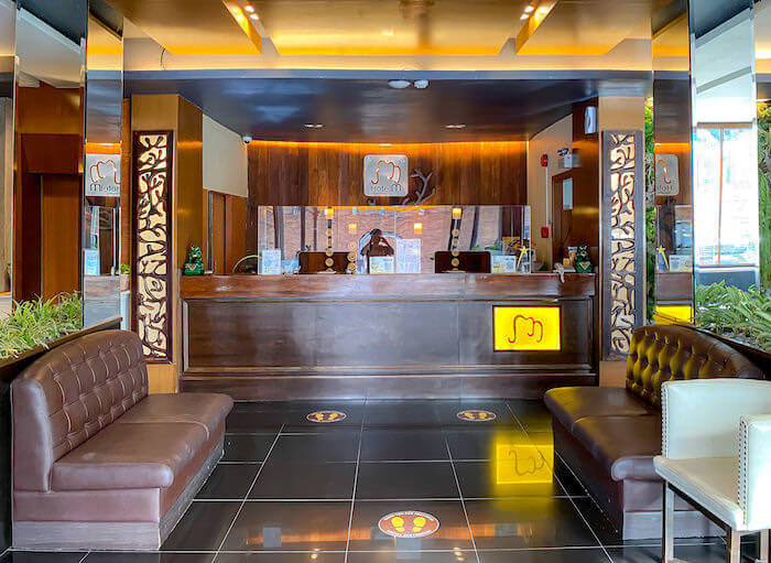 ホテル M チェンマイ（Hotel M Chiang Mai）のレセプションロビー
