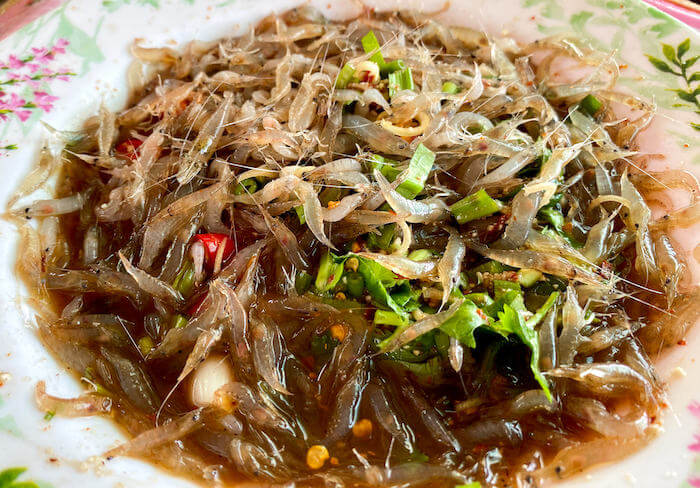 ゲーン・クックー（Kaeng Khut Khu）の食堂で食べたクンテン