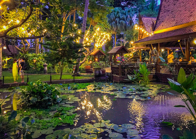 AVANI パタヤ リゾート アンド スパ (AVANI Pattaya Resort and Spa)の中庭２
