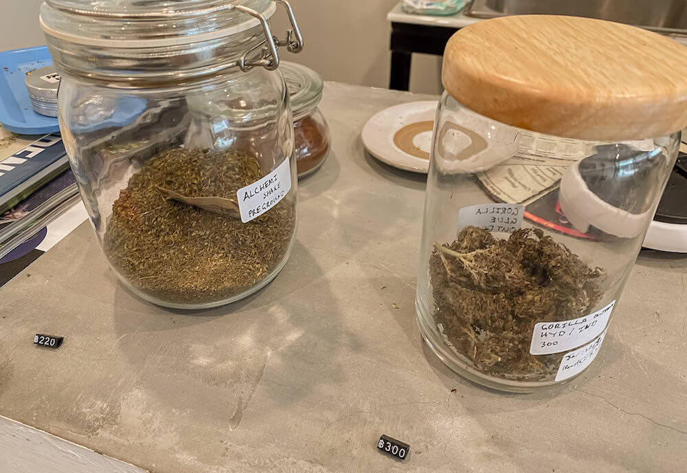 アルカミ ボタニクス カンナビス（Alchemi Botanics Cannabis）で販売されている安い大麻