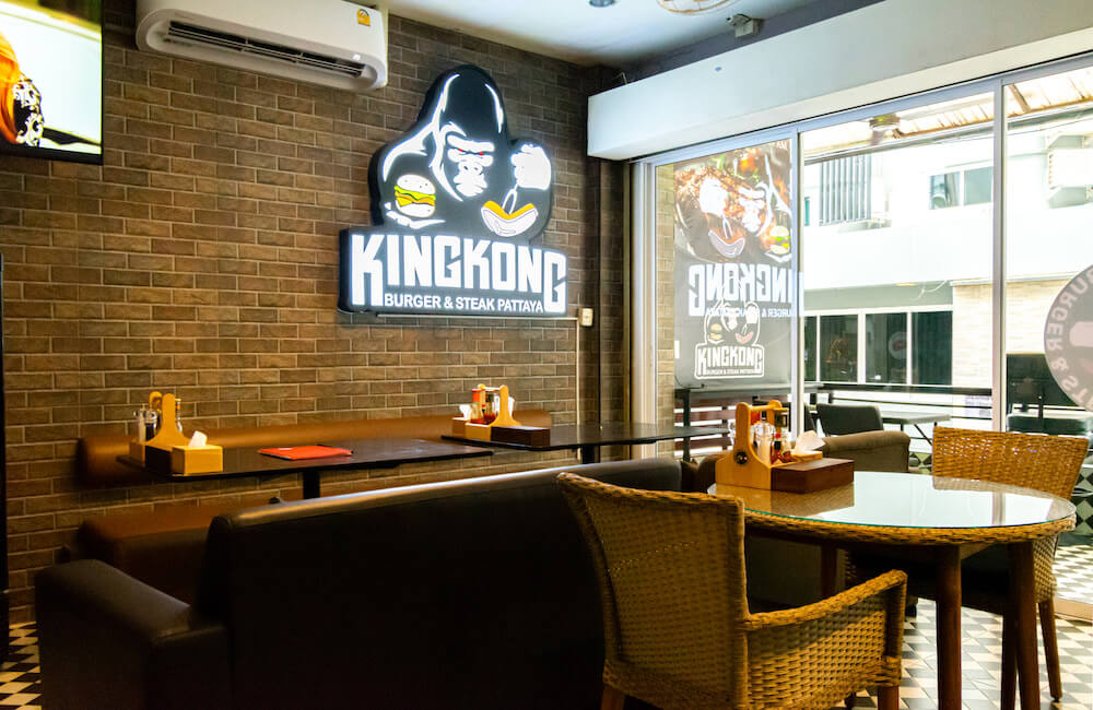 キングコング バーガー アンド ステーキ パタヤ（King Kong Burger and Steak Pattaya）の店内１