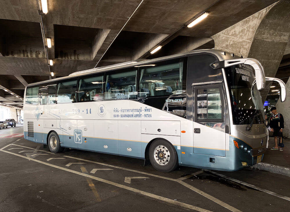 ベルトラベルのスワンナプーム空港からパタヤ行きバス