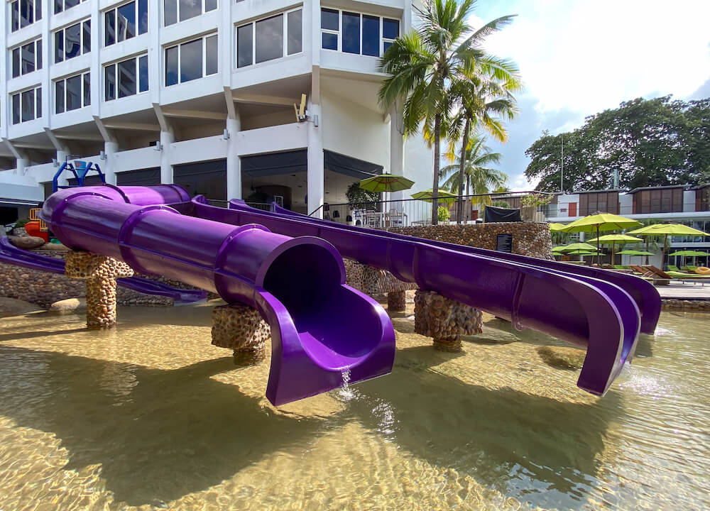 ハードロックホテル パタヤ(Hard Rock Hotel Pattaya)のウォータースライダー