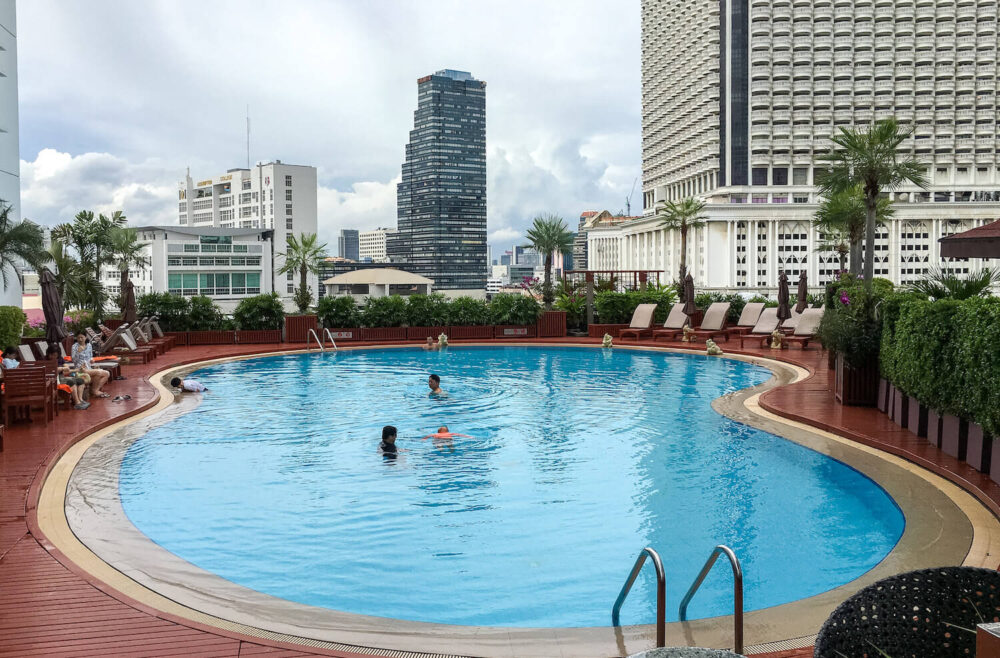 センター ポイント シーロム リバー ビュー ホテル (Centre Point Silom River View Hotel.)のプール