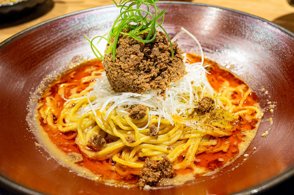 階杉ラーメン・バンコク（Kaisugi Ramen Bangkok）で食べた汁なし坦々麺