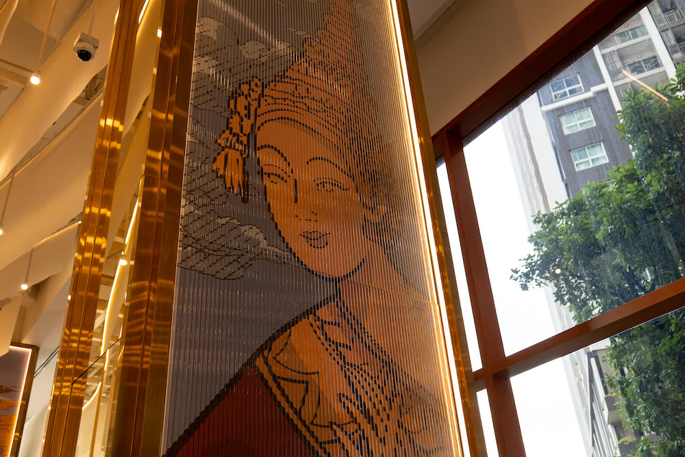 Cassia Rama 9 Bangkok（カシア ラマ９ バンコク）のロビーにあるタイアート１
