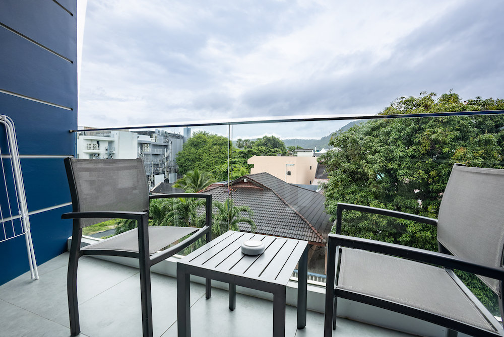 ホテルクローバーパトンプーケット(Hotel Clover Patong Phuket)客室のバルコニー