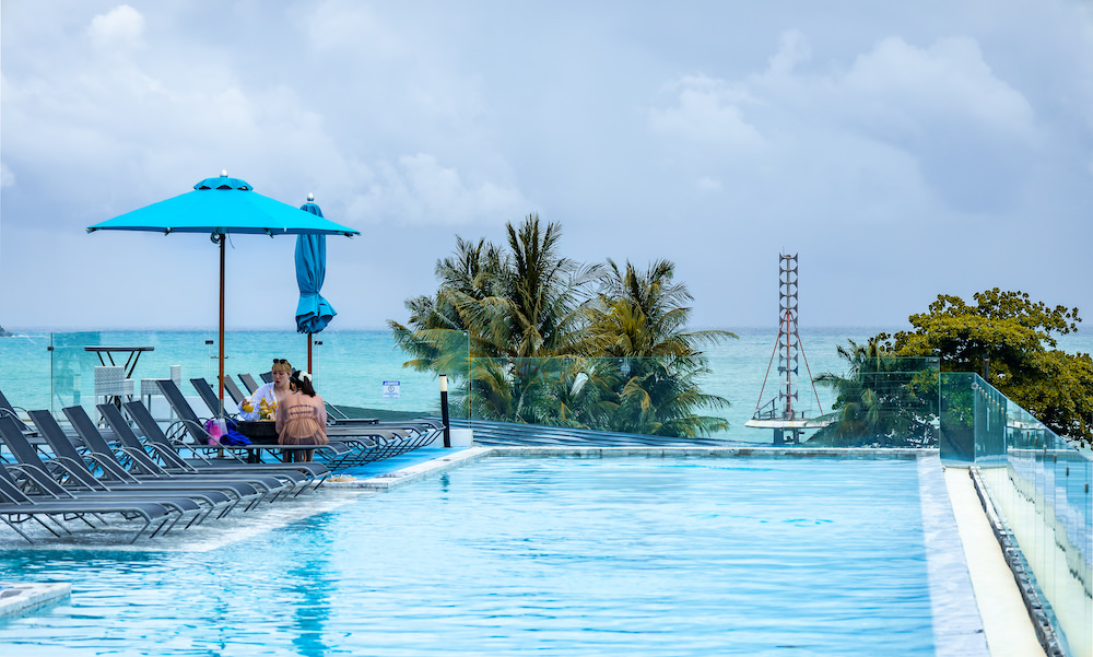 ホテルクローバーパトンプーケット（Hotel Clover Patong Phuket）のプール２