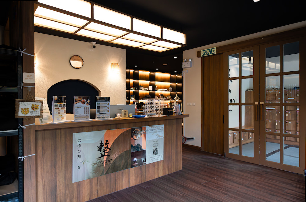 バンコクのTotonoi Sauna and Onsen Bangkok（ととのいサウナ アンド バンコク）のカウンター