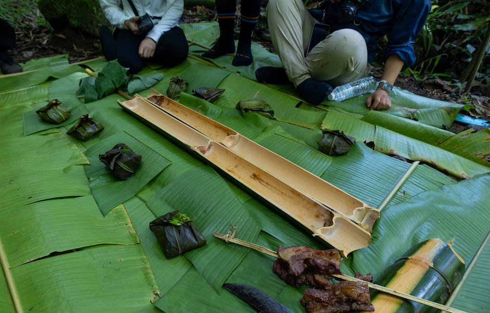 自然で作った料理の席