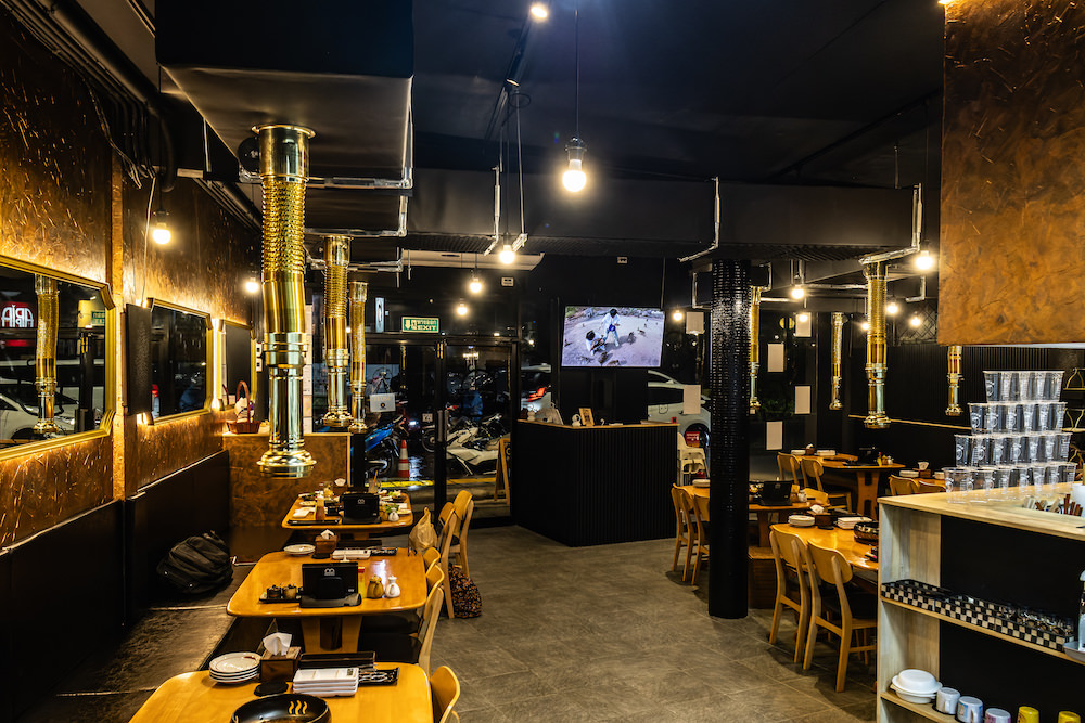 Tokyo Grill 31 炉庵離れの店内１
