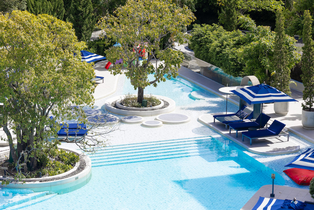 上から見たクロス パタヤ プラタムナック(Cross Pattaya Pratamnak)のプール5