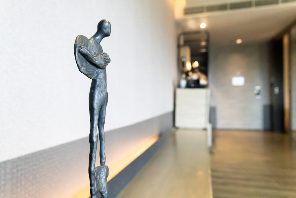 クロス パタヤ プラタムナック（Cross Pattaya Pratamnak）のアートインテリア