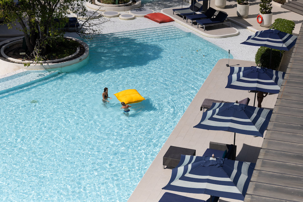 クロス パタヤ プラタムナック（Cross Pattaya Pratamnak）のプール４