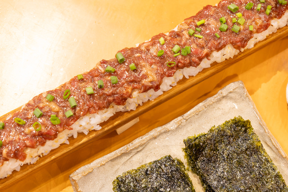 Tokyo Grill 31 炉庵離れのユッケ寿司