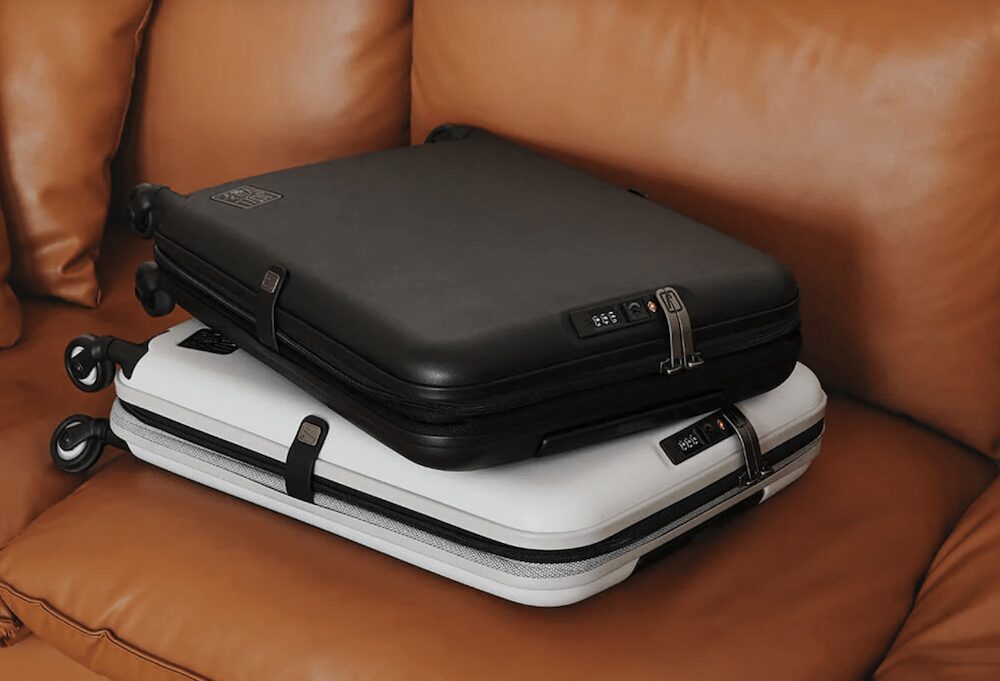 インテリアに溶け込むJOLLYING(ジョーイング)の折りたたみスーツケース「PEBBLE(ペブル)」