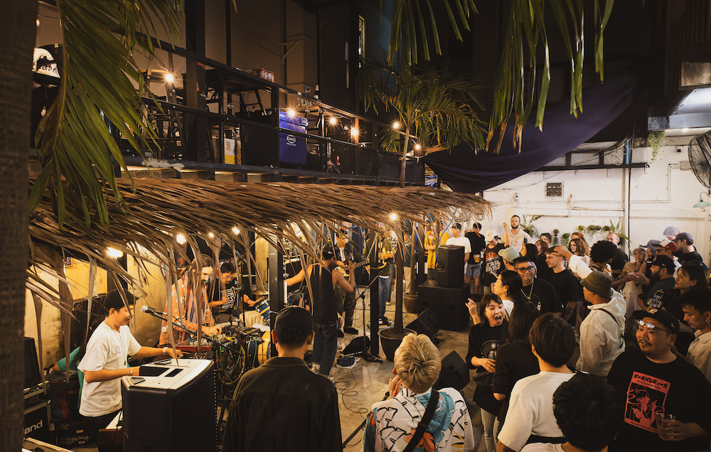 AREA81 HIDEOUT Hostel Khaosan