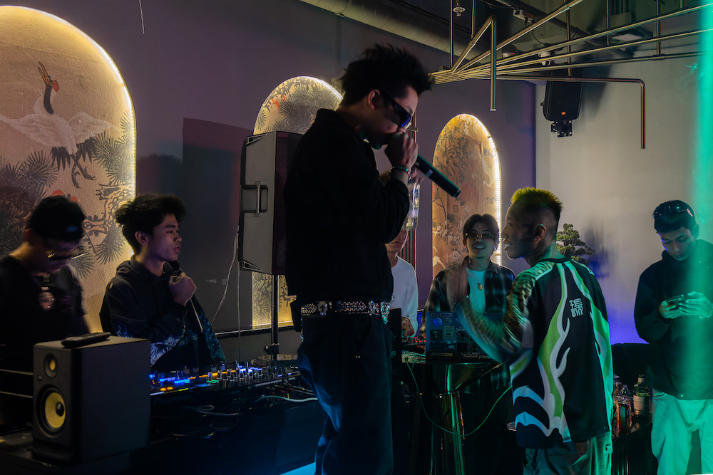 タイ人ラッパーのライブ