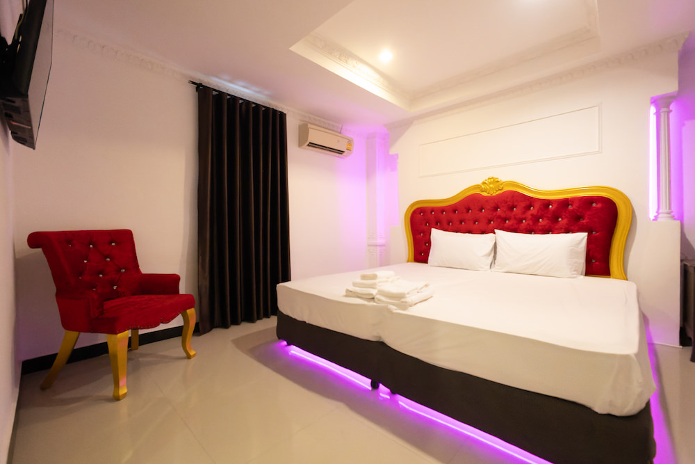 パタヤのOrion Sauna(オリオン サウナ)の休憩用個室