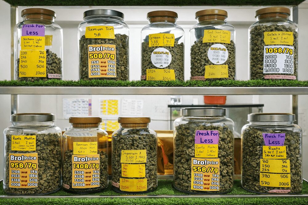 チュー チュー ヘンプ ウィード ショップ(Choo Choo Hemp Weed Shop)で販売されている大麻2