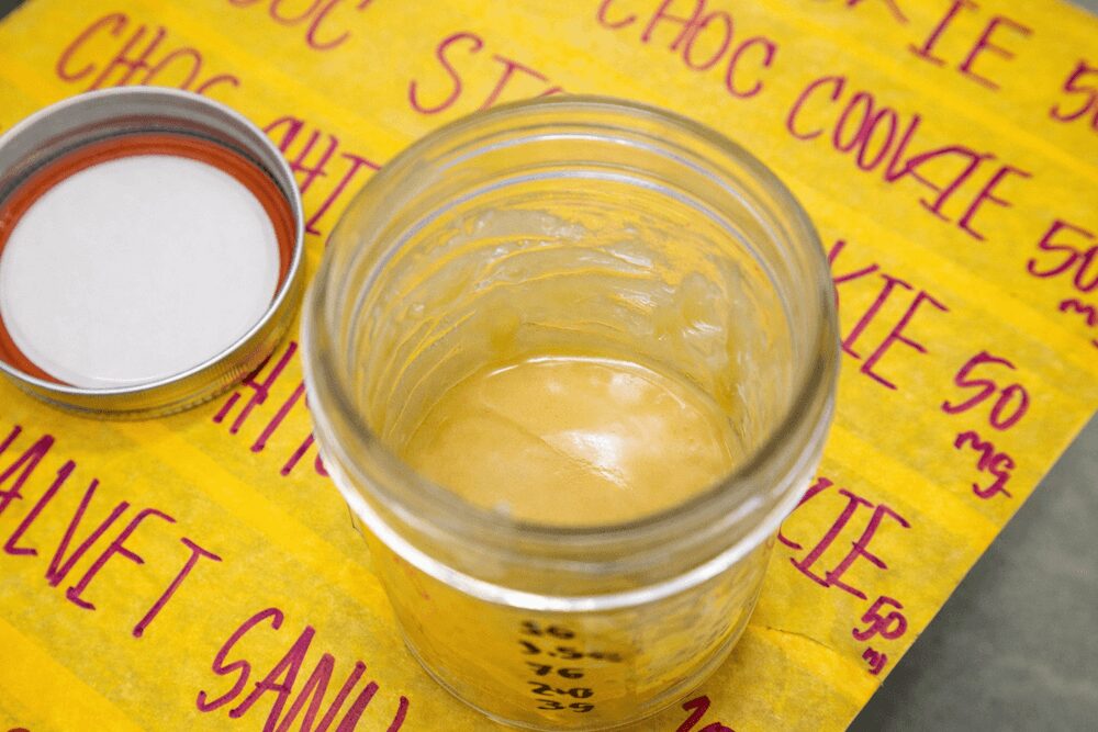 チュー チュー ヘンプ ウィード ショップ(Choo Choo Hemp Weed Shop)で販売されているTHC濃縮物2