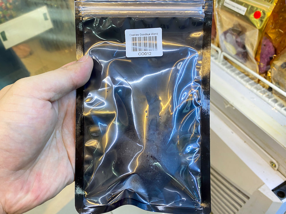 タイ・バンコクのエディブル専門店「Edibleland」で販売されている「Cookies Goodbye World」