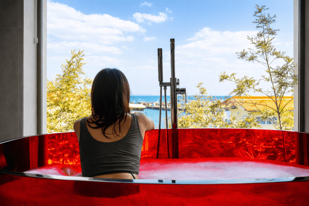 Arthit House Resort Kohlarn（アーティット ハウス リゾート コーラン）のSeaviewのバスルーム２