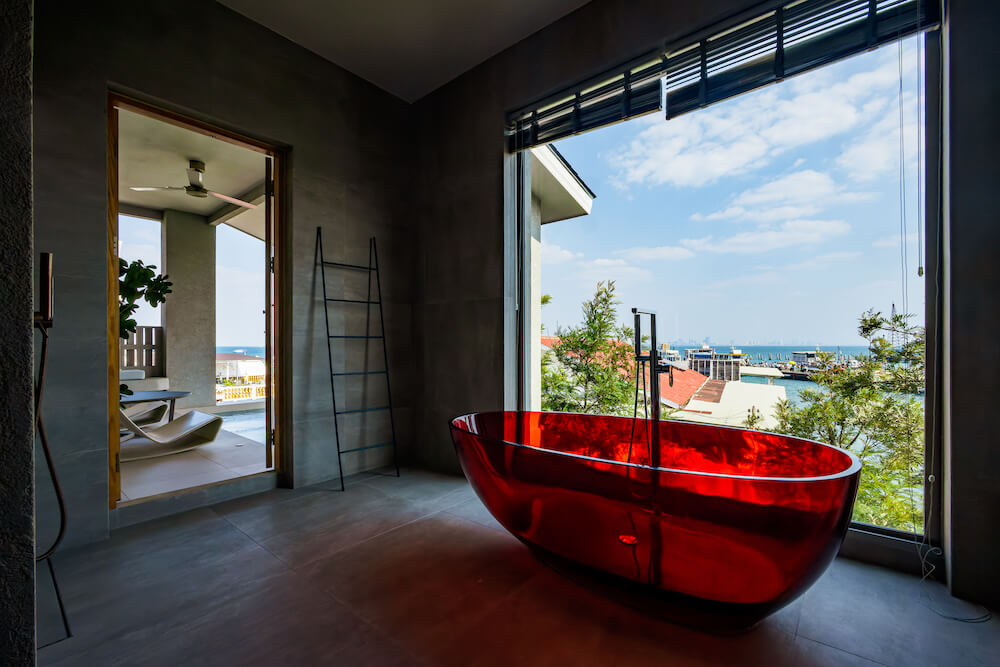 Arthit House Resort Kohlarn（アーティット ハウス リゾート コーラン）のSeaviewのバスルーム