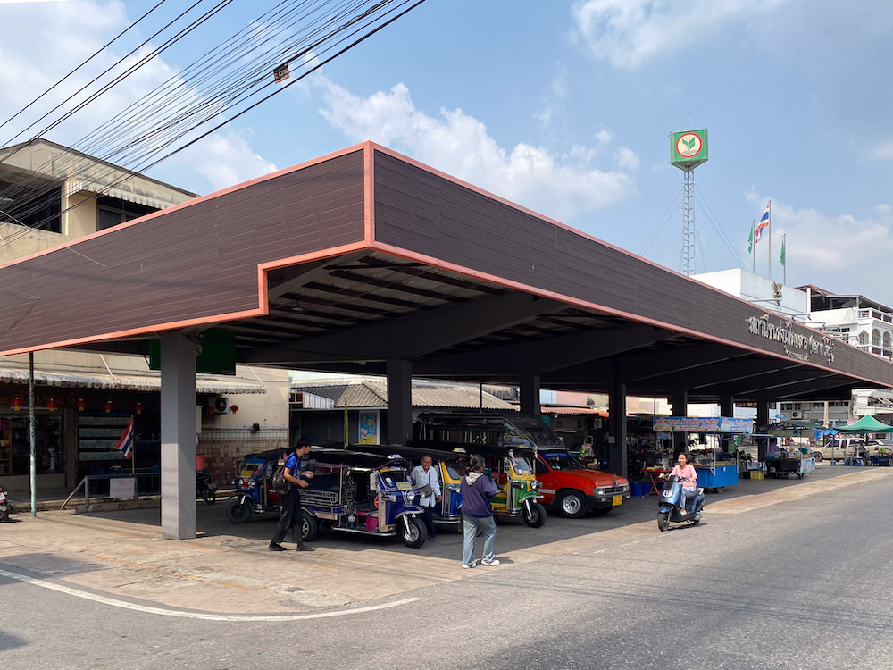 チャチュンサオのバンクラーバスターミナル