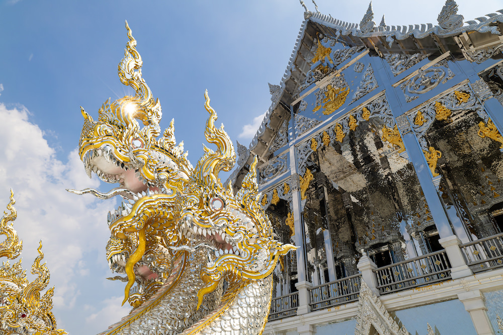 チャチュンサオのワット・プッタプロムヤーン(Wat Phuttha Prommayan)の外観2