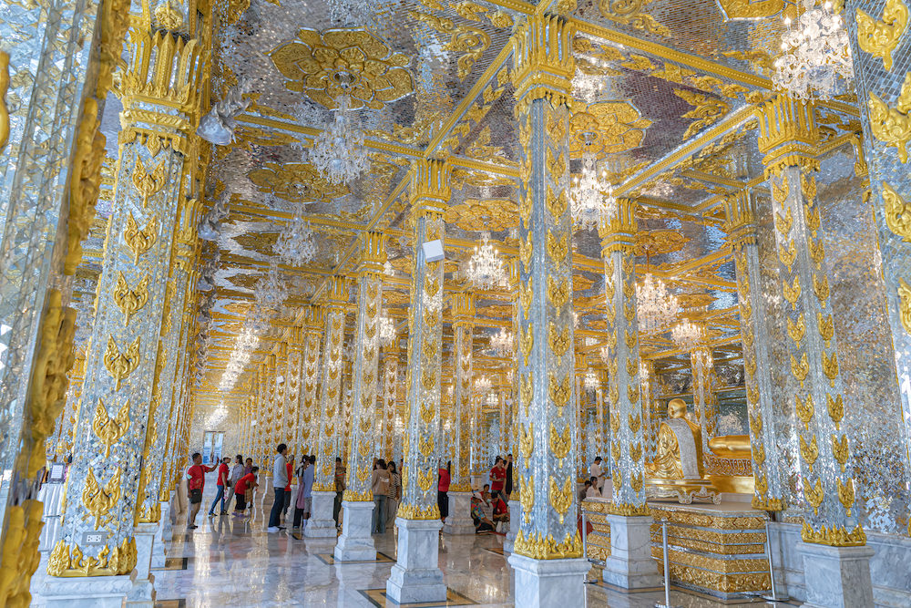 チャチュンサオのワット・プッタプロムヤーン(Wat Phuttha Prommayan)の礼拝堂1階2