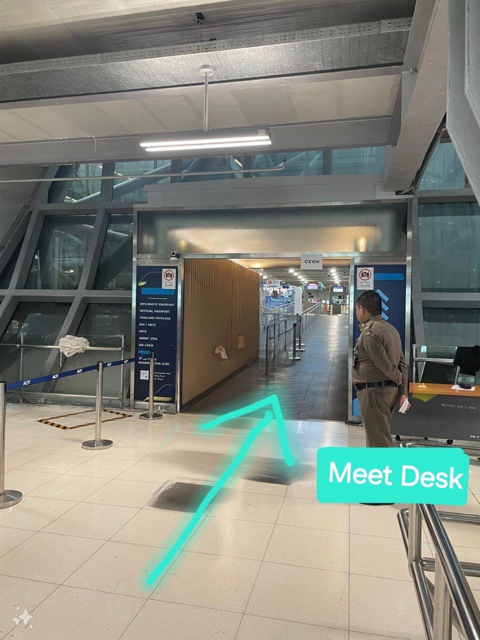 KKdayのスワンナプーム国際空港ファストトラック入国のLINEで届いた写真2