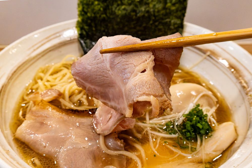 Honobono Ramen（ほのぼのラーメン）のHONO醤油ラーメンのチャーシュー