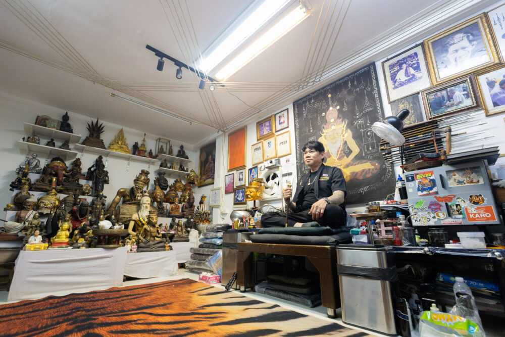 バンコクのサクヤンスタジオ「Ajahn Neng Sak Yant Tattoo」2