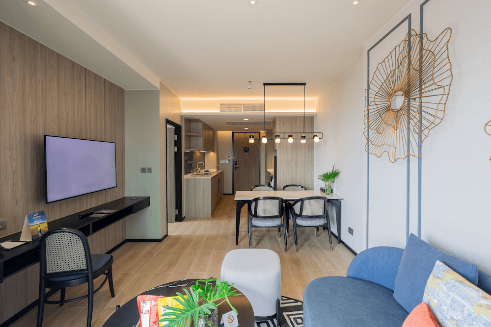 サマセットパタヤの客室「1-Bedroom Premier with Seaview」のリビング4