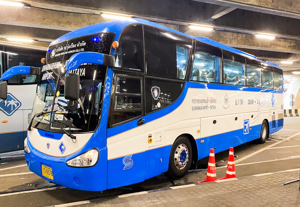 スワンナプーム空港から北パタヤバスターミナルへ行くバス