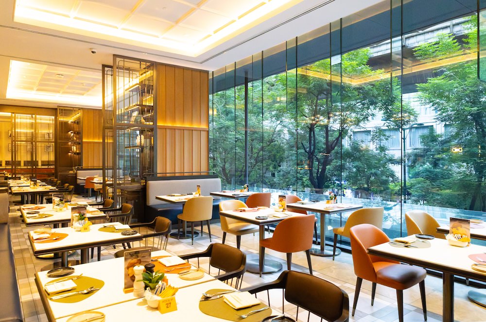ザ・ランドマーク・バンコク(The Landmark Bangkok)の朝食会場