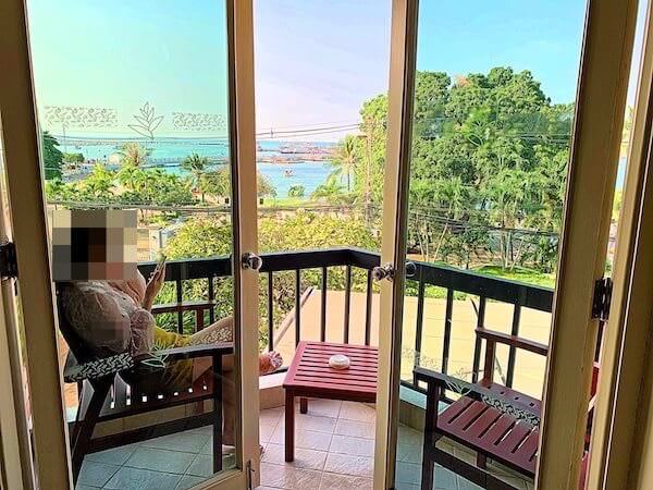 サイアムベイショアリゾートパタヤ（Siam Bayshore Resort Pattaya）の客室バルコニー